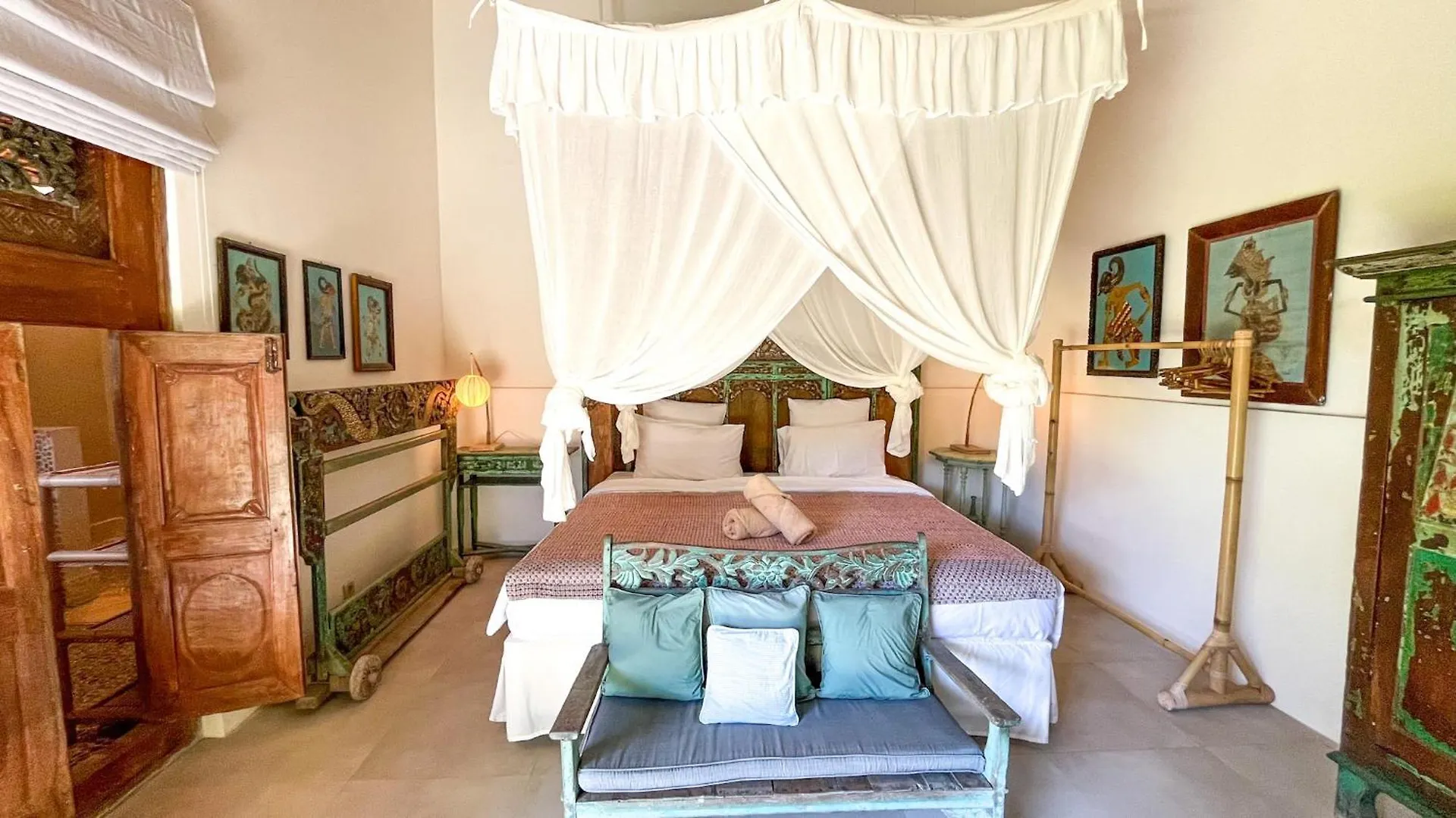 Villa Nak - Charming 4Br Family-Friendly Villa, Walking Distance To Seminyak Beach