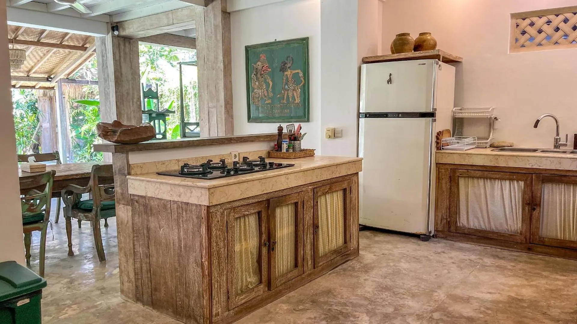 Villa Nak - Charming 4Br Family-Friendly Villa, Walking Distance To Seminyak Beach
