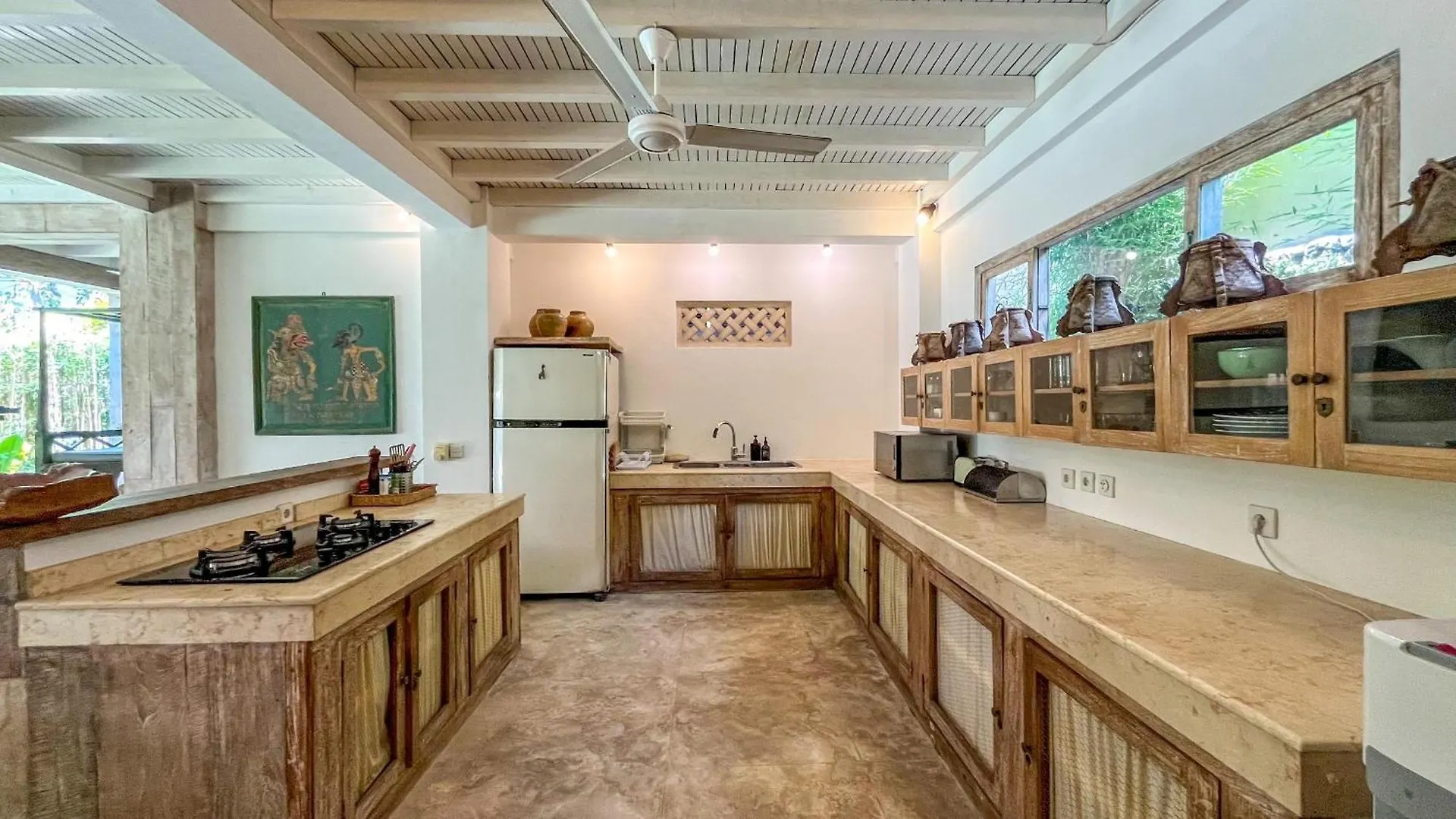 Villa Nak - Charming 4Br Family-Friendly Villa, Walking Distance To Seminyak Beach 0*,