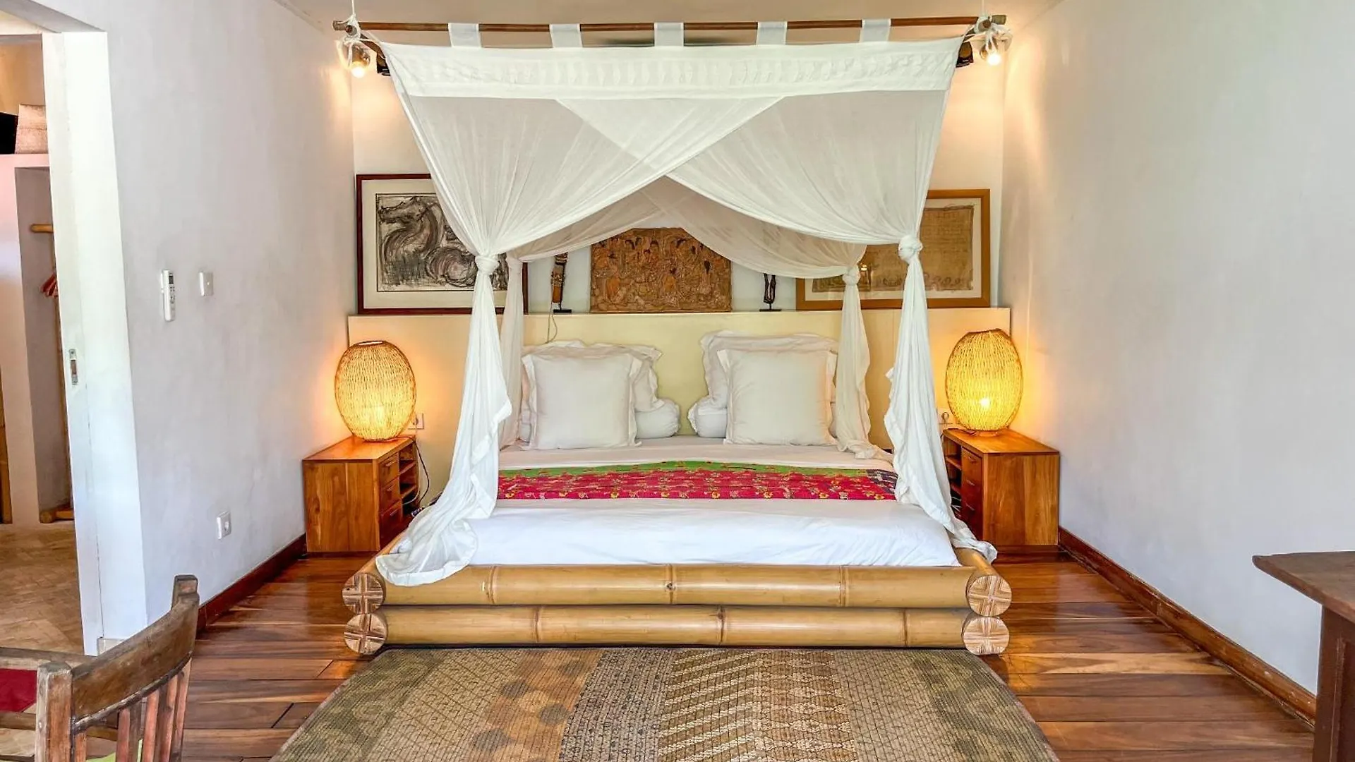 Villa Nak - Charming 4Br Family-Friendly Villa, Walking Distance To Seminyak Beach